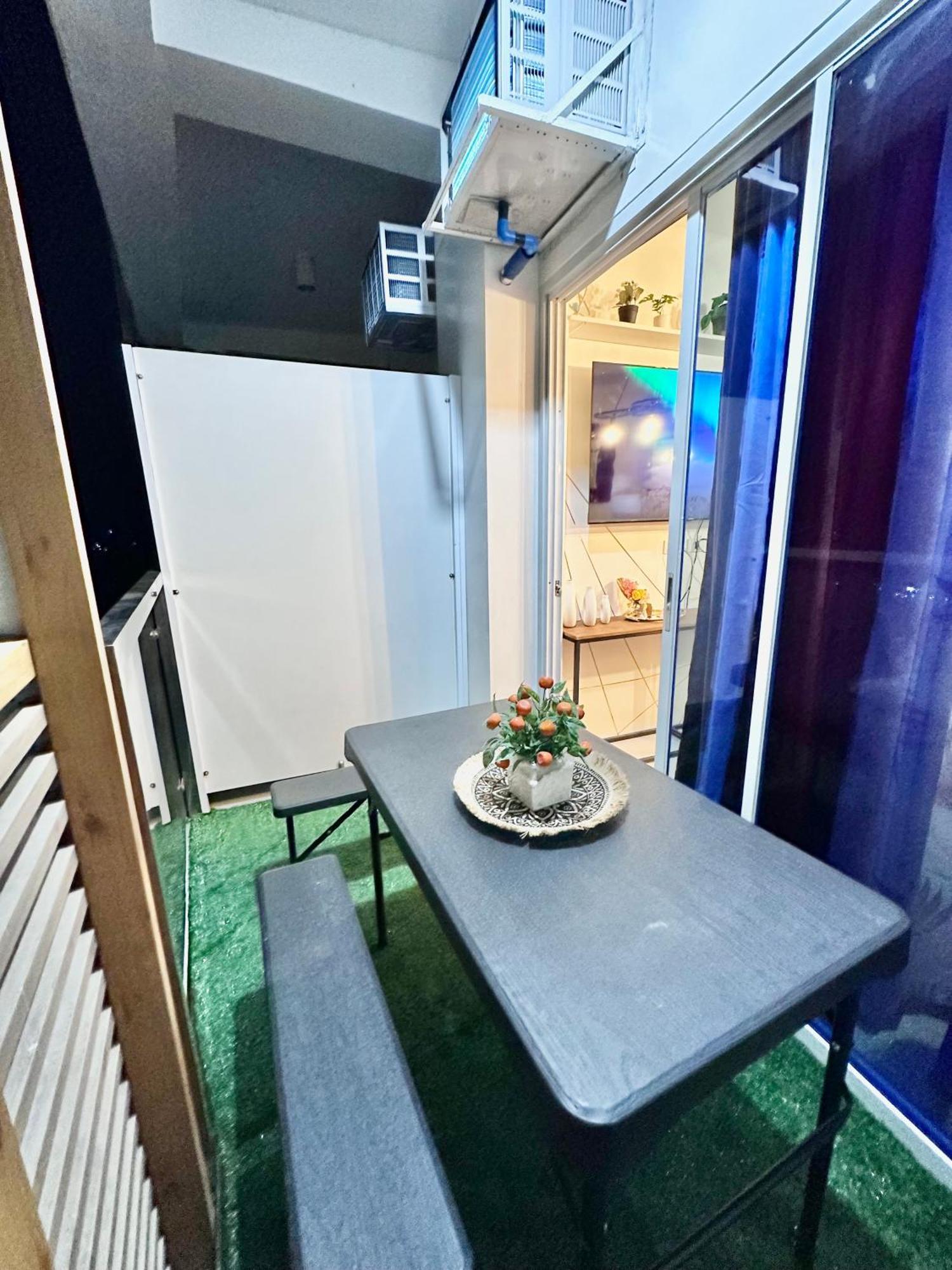 Aesthetic One Bedroom Beside Sm W Pool, Wifi And Netflix Кагаян-де-Оро Екстер'єр фото